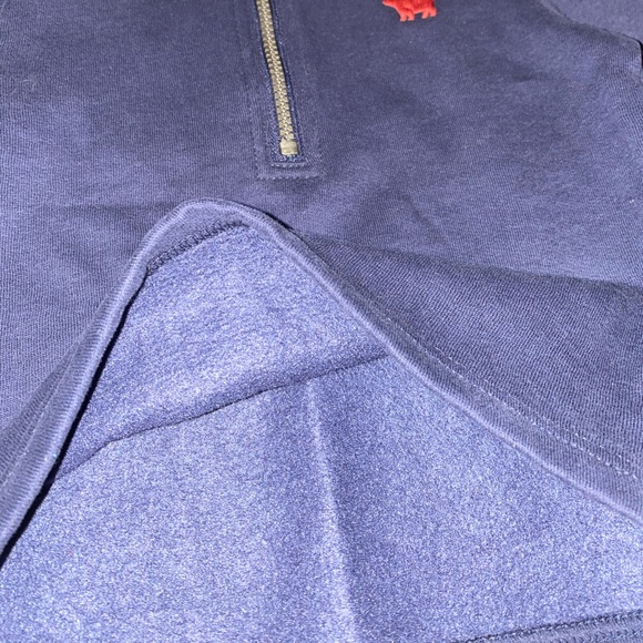 ⚽️Carters pullover sweater- size 2t - Picture 2 of 4